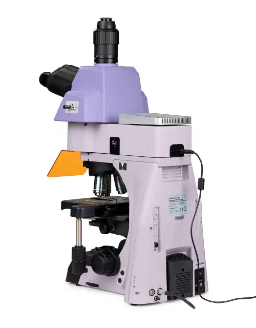 zdjęcie mikroskop fluorescencyjny MAGUS Lum 490L,  4