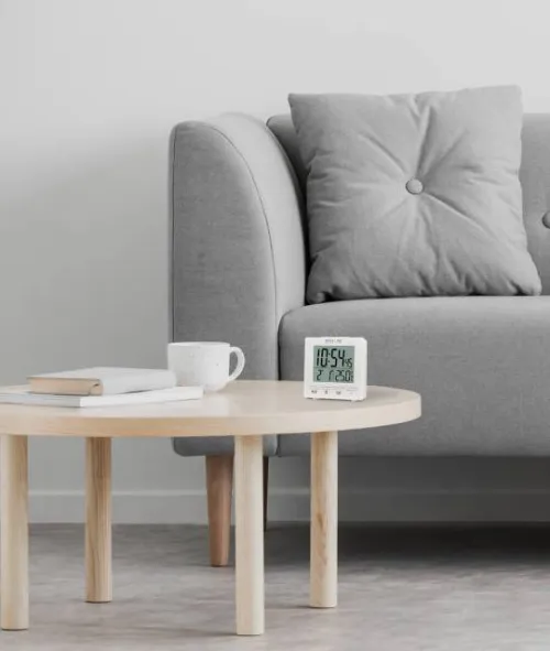 fotografia budzik cyfrowy Explore Scientific  RC z wskazaniem temperatury w pomieszczeniu, biały,  2