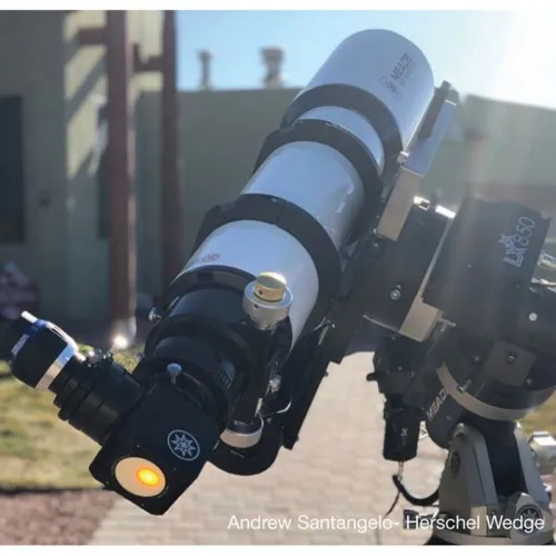 foto klin Herschela załamujący białe światło słoneczne Meade,  4
