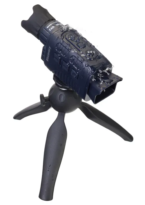 zdjęcie cyfrowy monokular noktowizyjny Levenhuk Discovery Night ML10 ze statywem,  13